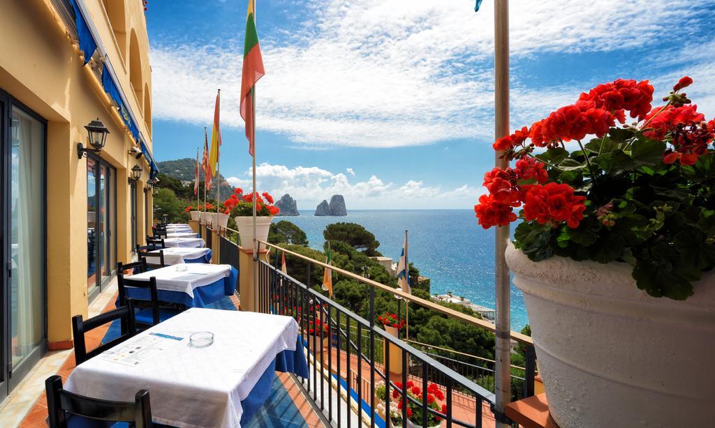 Hotel Weber Ambassador Capri Buitenkant foto