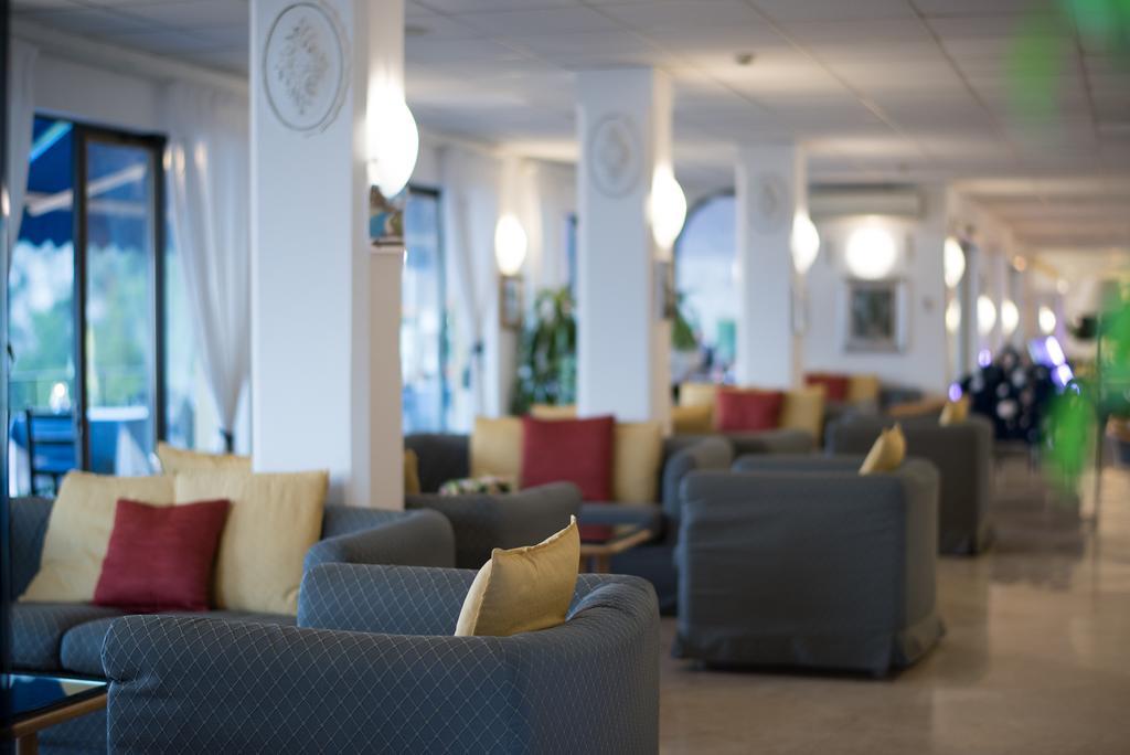 Hotel Weber Ambassador Capri Buitenkant foto